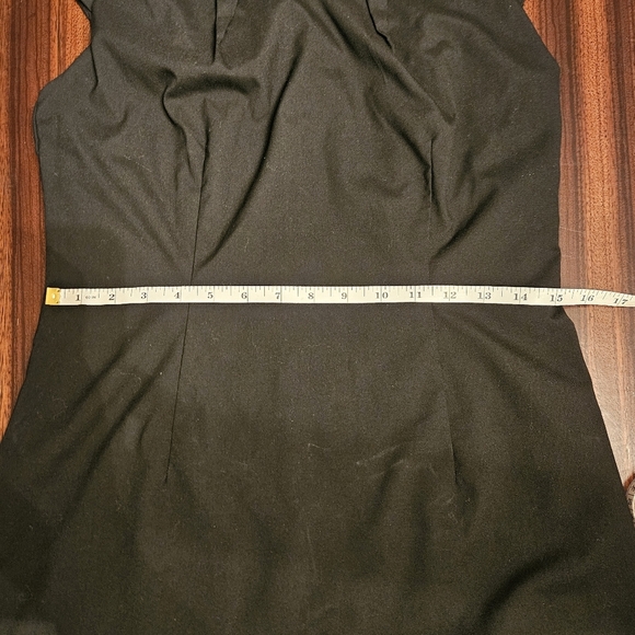 Mossimo Stretch Black Midi Cap Sleeve V-neck Shift Dress Businesscore Sz 8 EUC - Picture 6 of 10
